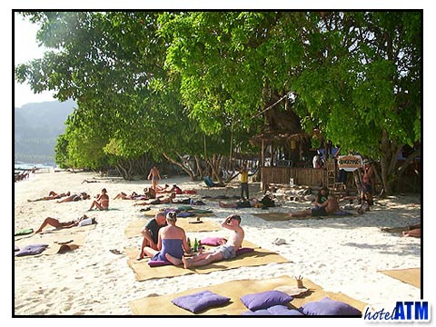 Phi Phi bars and parties