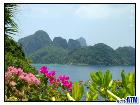 Lanah Bay Photo Phi Phi Island from the Viewpoint at laem Tong