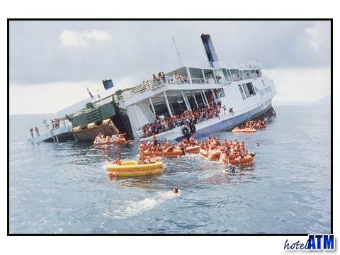 King Cruiser sinking in 1997 with all passengers rescued