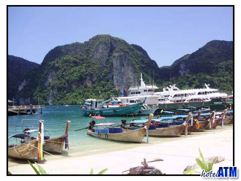 Ferry pier and Tonsai Bay on Phi Phi in August