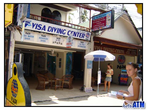 Visa Diving Center on Phi Phi in October