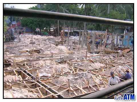 Building base during Phi Phi Island construction