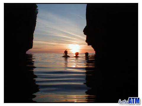 Wang Long Phi Phi Island sunset snorkel