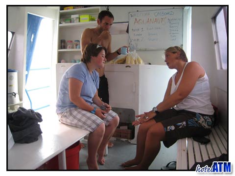 Phi Phi Island Scuba Lessons Dive Plan And Briefing