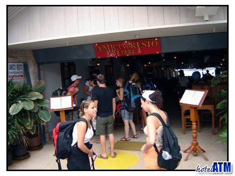 Amicos Restaurant entrance