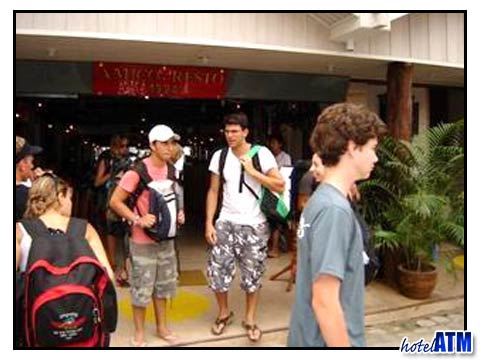 Tourists outside Amicos Restaurant near the Phi Phi pier