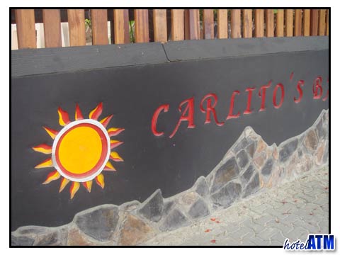 The sunny side of Phi Phi Carlitos Bar