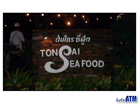 Tonsai Seafood Restaurant on Phi Phi