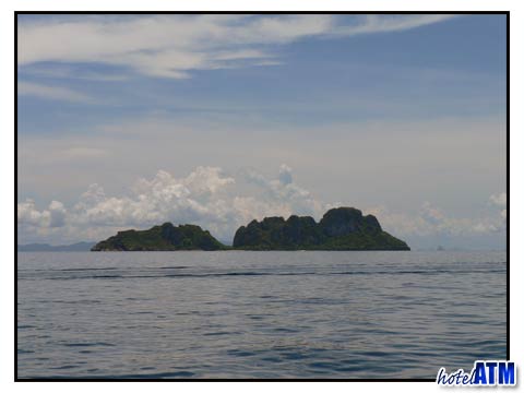 Mosquito Island Near Phi Phi