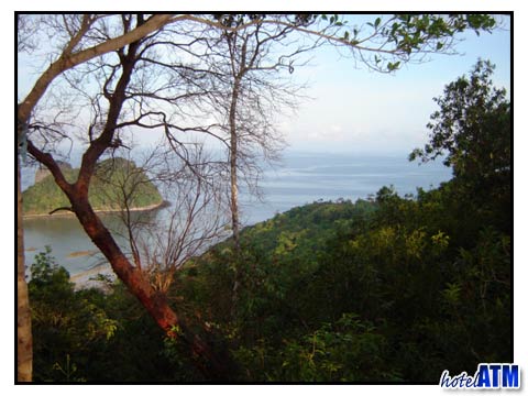 Lanah Bay Phi Phi