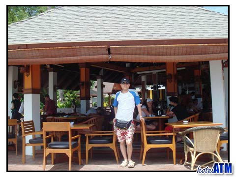 Phi Phi Honeymoon at the Holiday Inn Phi Phi