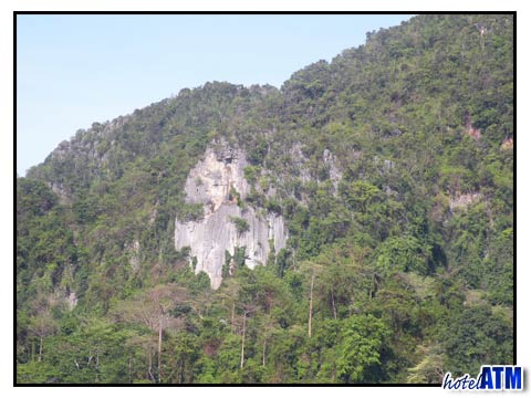 Remote Climbing Cliffs Tonsai Bay Phi Phi (35)