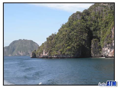  Phi Phi Don Cliffs On The Tonsai Bay Side