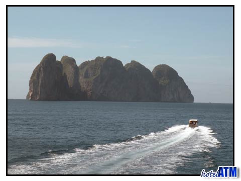  Phi Phi Ley Islands Speedboat